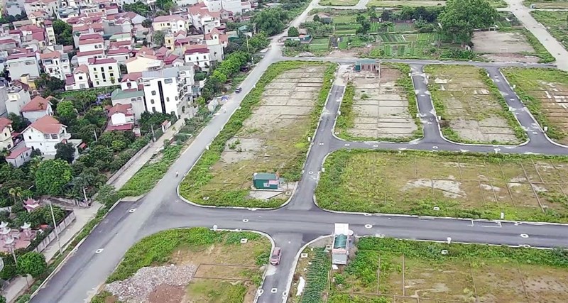 Đất dịch vụ: Định nghĩa, quyền lợi, thủ tục, cơ hội & rủi ro