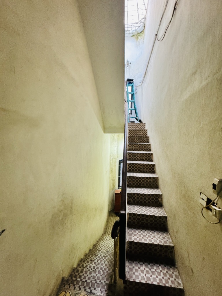 BÁN NHÀ CŨ NGỌC HÀ - PHÙ HỢP XÂY CĂN HỘ DÒNG TIỀN - NGÕ THÔNG - NỞ HẬU