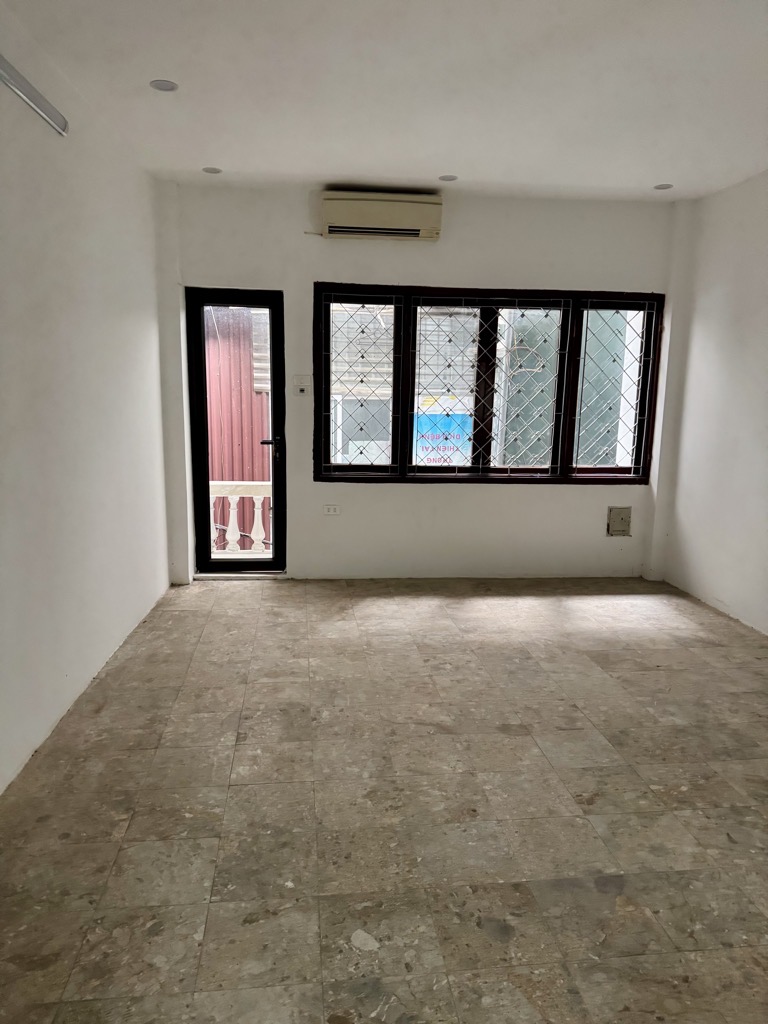 BÁN NHÀ QUỐC TỬ GIÁM - NỞ HẬU - NHÀ THOÁNG - VÀI BƯỚC RA PHỐ