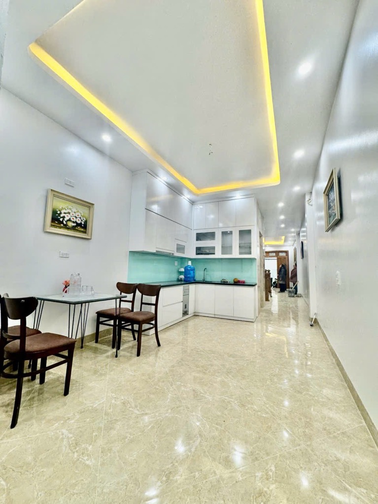 BÁN NHÀ MỚI PHỐ AN DƯƠNG - THANG MÁY - 2 MẶT THOÁNG TRƯỚC SAU VĨNH VIỄN - 