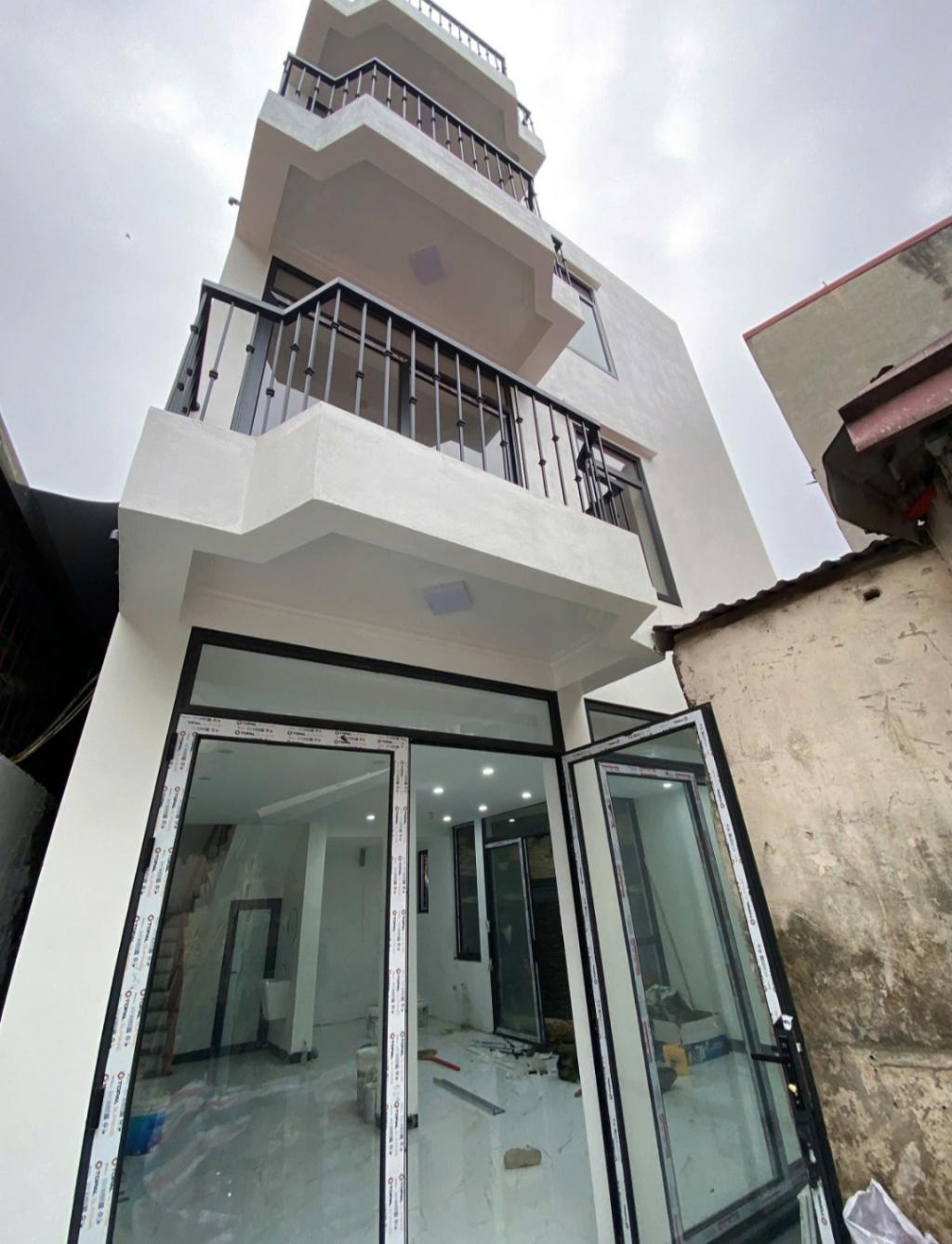 BÁN NHÀ MẶT NGÕ TRÍCH SÀI THÔNG SANG THUỴ KHUÊ - KINH DOANH - BA BƯỚC RA HỒ TÂY - NHÀ MỚI ĐẸP