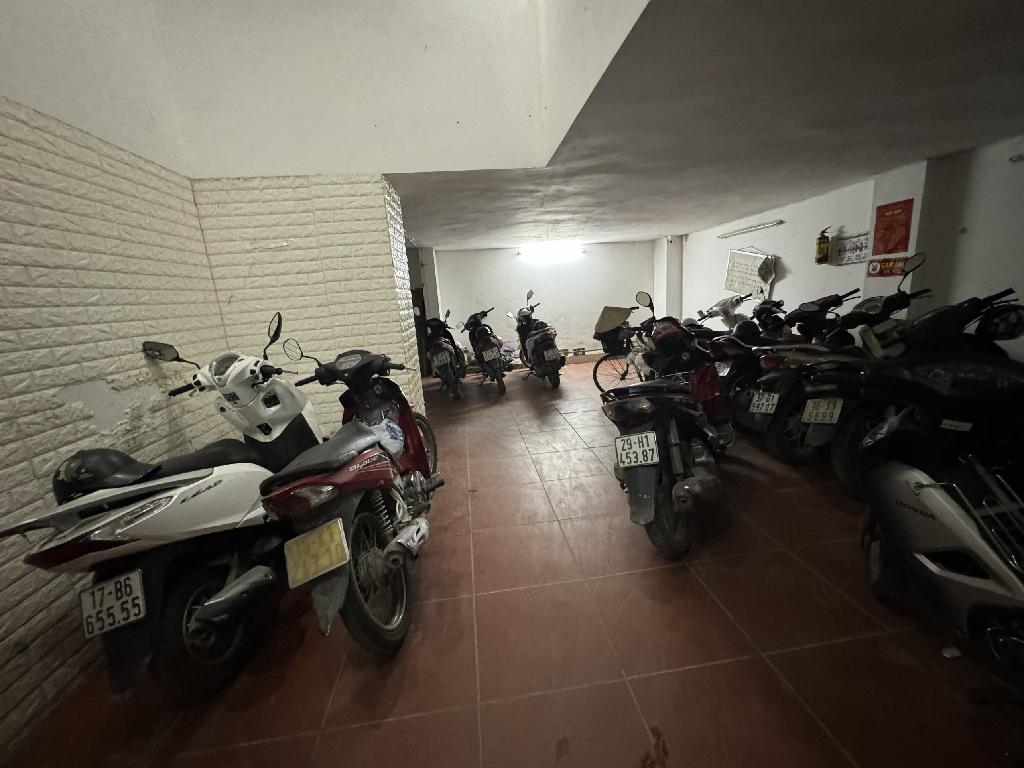 BÁN CĂN HỘ DỊCH VỤ - 8 TẦNG THANG MÁY - DÒNG TIỀN 70 TRIỆU/THÁNG - 15 PHÒNG KHÉP KÍN