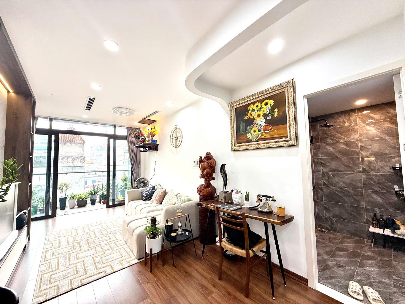 BÁN CĂN HỘ CHUNG CƯ STUDIO TOÀ SUN GRAND CITY - HIẾM NHÀ BÁN - TIỆN ÍCH ĐẲNG CẤP