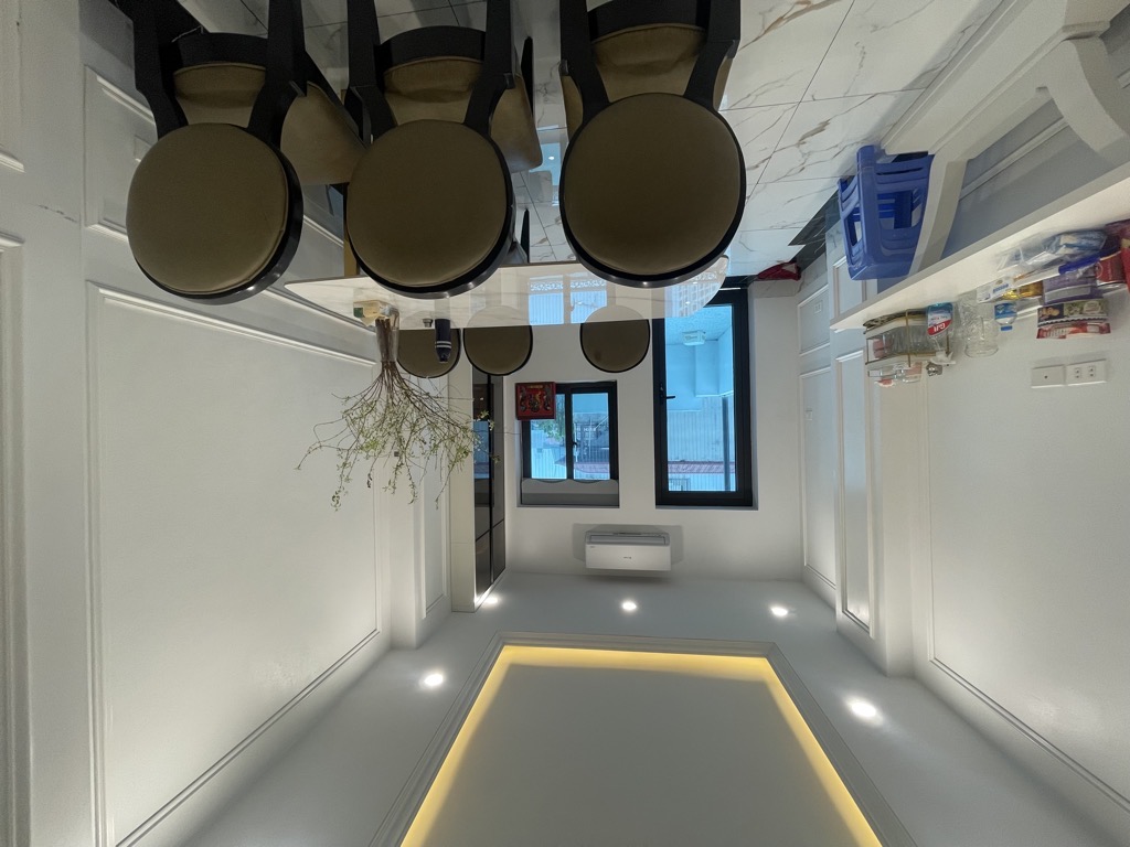 BÁN NHÀ RIÊNG NGÕ Ô TÔ TRÁNH PHỐ CHÚA LÁNG - 7 TẦNG THANG MÁY - 10M RA PHỐ CHÙA LÁNG - KINH DOANH SẦM UẤT