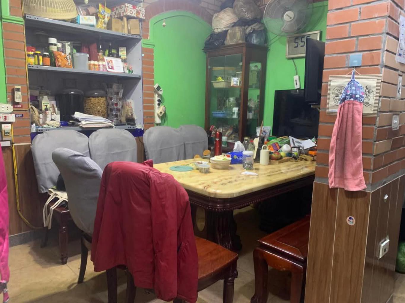 BÁN ĐẤT TẶNG NHÀ HOÀNG HOA THÁM - ĐƠN GIÁ TỐT - 50M RA Ô TÔ TRÁNH