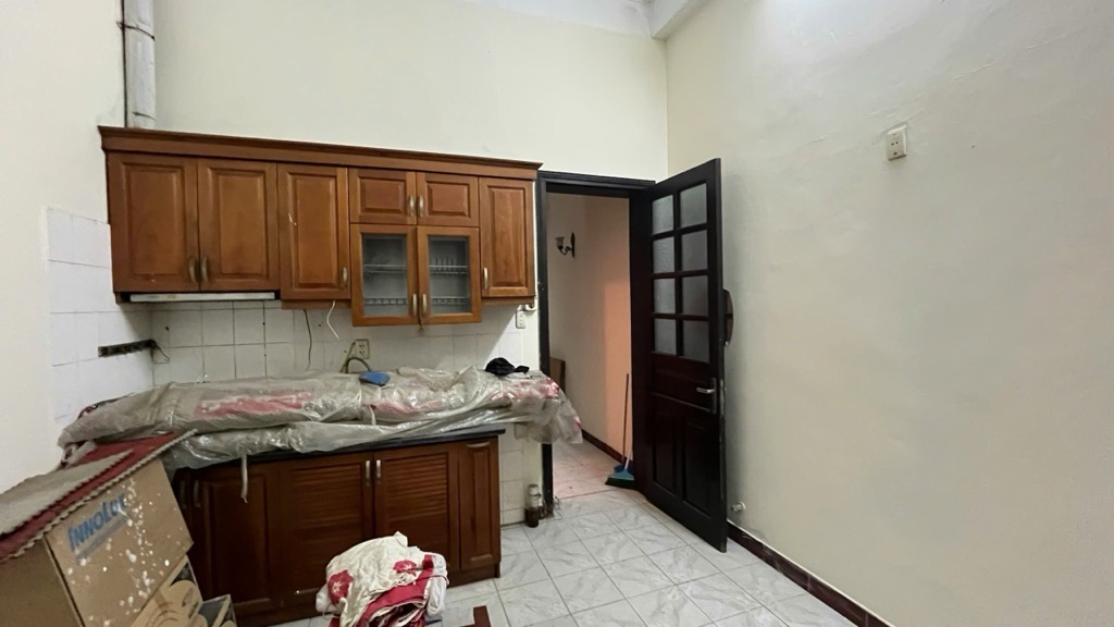 BÁN NHÀ 2 MẶT THOÁNG TRƯỚC SAU - 40M RA MẶT NGÕ Ô TÔ - ĐỐI DIỆN CHUNG CƯ CAPITAL GARDEN 