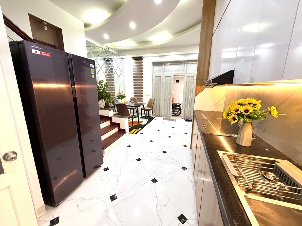 BÁN NHÀ PHỐ ĐÔNG TÁC - NHÀ ĐẸP 6 TẦNG - LÔ GÓC - MẶT NGÕ THÔNG - TẶNG FULL NỘI THẤT SỊN SÒ