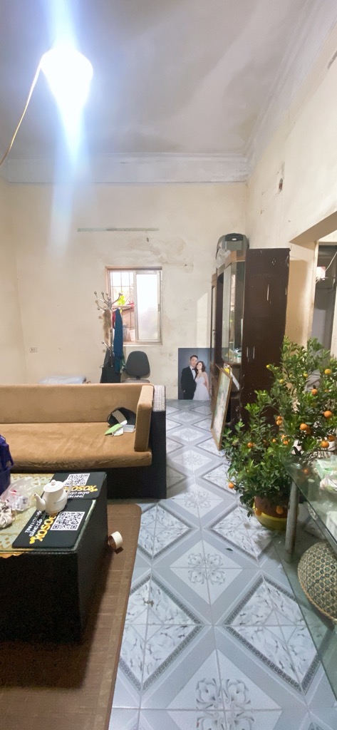 BÁN NHÀ MẶT NGÕ THÔNG KINH DOANH - MẶT TIỀN RỘNG - NỞ HẬU - XÂY GÌ CŨNG ĐẸP