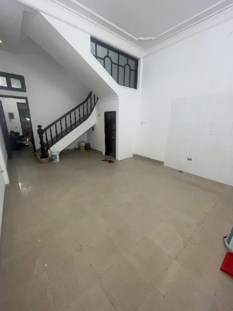 NHÀ MẶT PHỐ KIM MÃ - GẦN NGÃ TƯ LIỄU GIAI, KIM MÃ - TRUNG TÂM THƯƠNG MẠI LỚN NHẤT QUẬN BA ĐÌNH