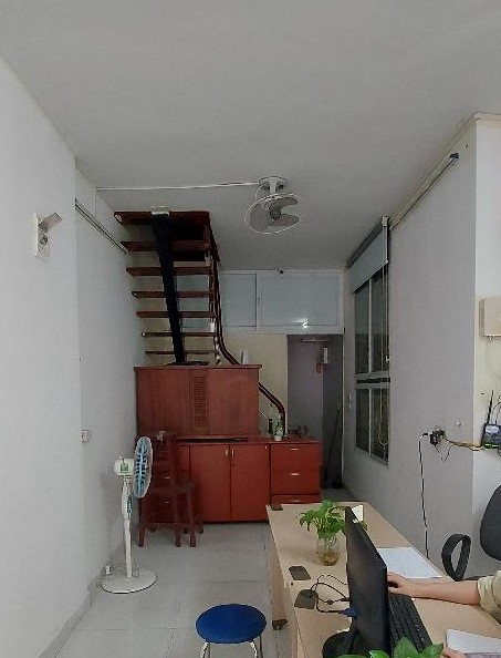 BÁN NHÀ MẶT PHỐ VIP - KINH DOANH SẦM UẤT - VỈA HÈ ĐỂ XE THOẢI MÁI