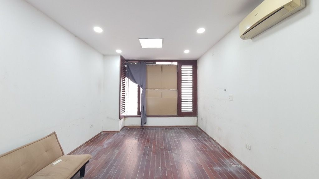 BÁN NHÀ MẶT PHỐ VIP - 7 TẦNG THANG MÁY - KINH DOANH ĐỈNH - PHỐ ÍT NHÀ BÁN