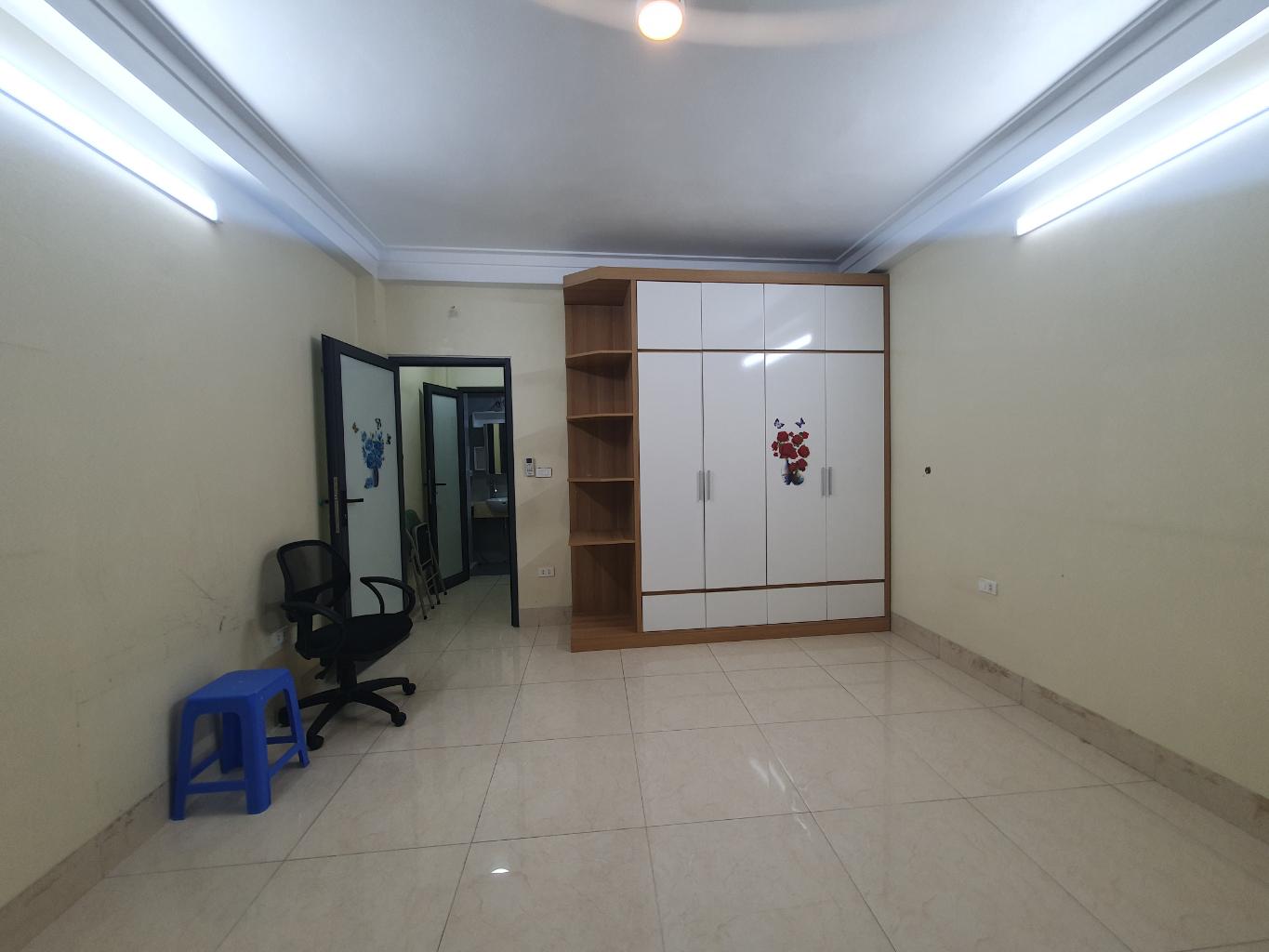 1 NHÀ RA MẶT PHỐ Ô CHỢ DỪA - DÂN XÂY - 2 THOÁNG TRƯỚC SAU - VỪA Ở VỪA KINH DOANH ONLINE