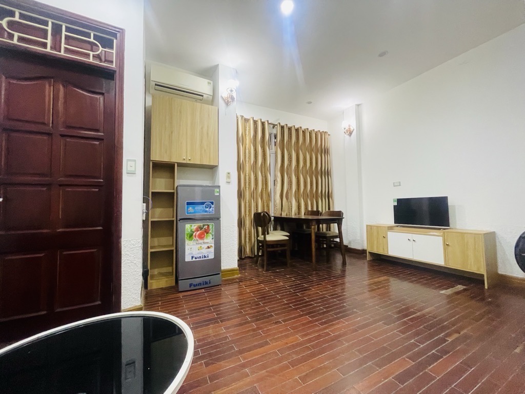 BÁN NHÀ RIÊNG ĐƯỜNG LÁNG - 30M RA PHỐ - NGÕ THÔNG - KINH DOANH