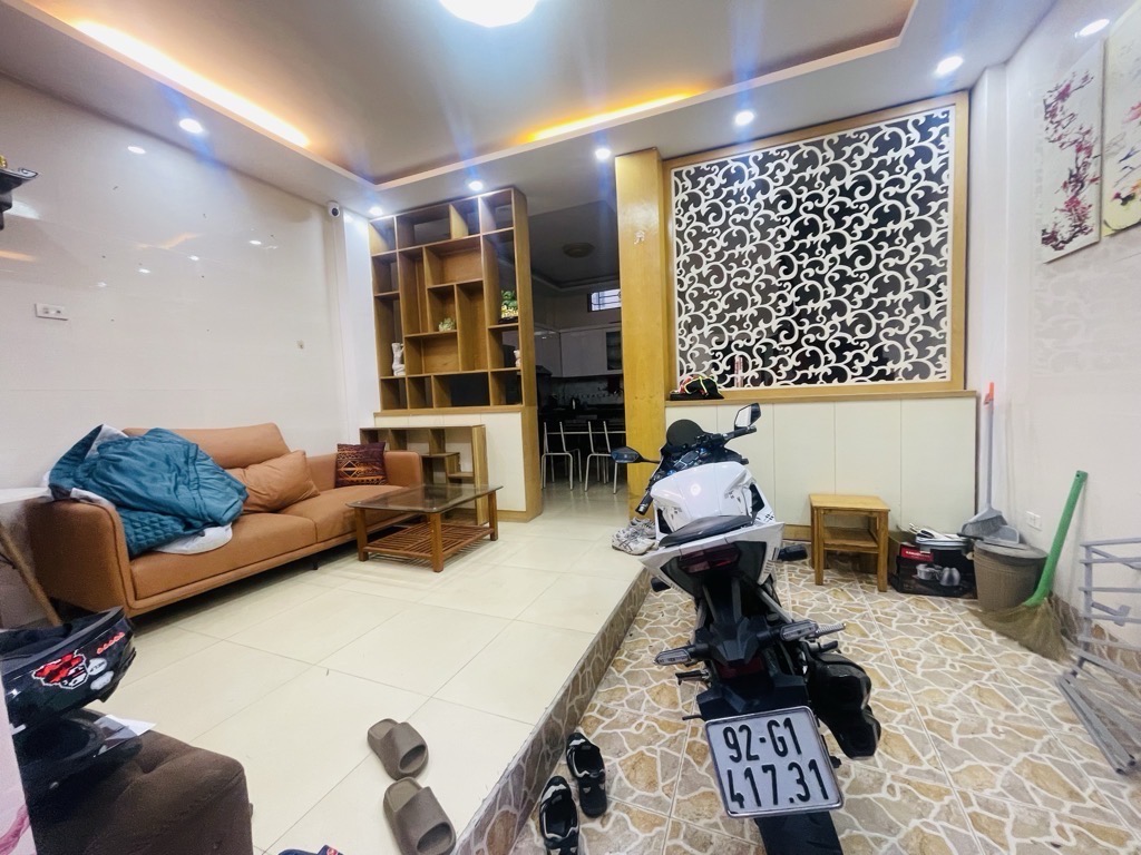 BÁN NHÀ RIÊNG ĐƯỜNG LÁNG - 30M RA PHỐ - NGÕ THÔNG - KINH DOANH