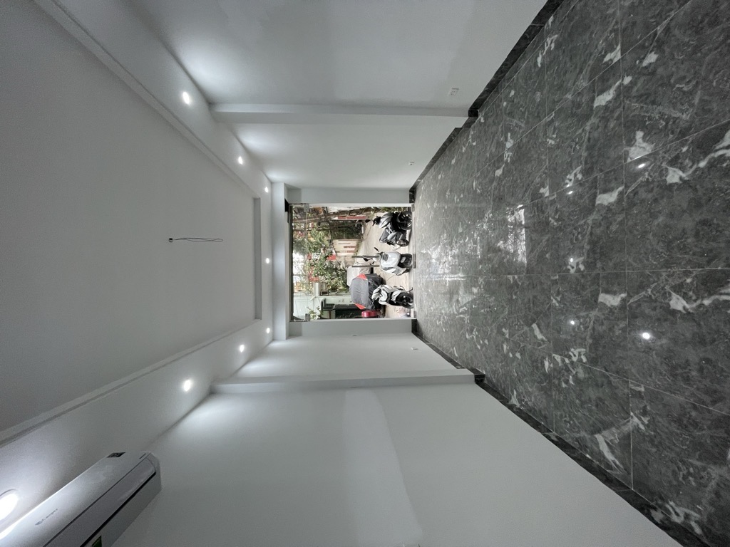 PHÂN LÔ VỈA HÈ - Ô TÔ ĐỖ CỬA VÀO NHÀ - THANG MÁY - 2 THOÁNG VIEW ĐẸP 