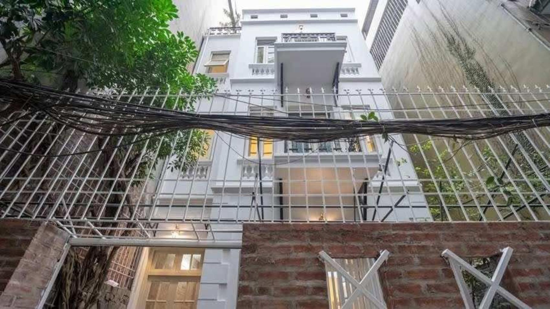 BÁN CĂN BIỆT THỰ NHÀ VƯỜN BÁN ĐẢO HỒ TÂY - SAU 1 NHÀ RA MẶT HỒ LỘNG GIÓ