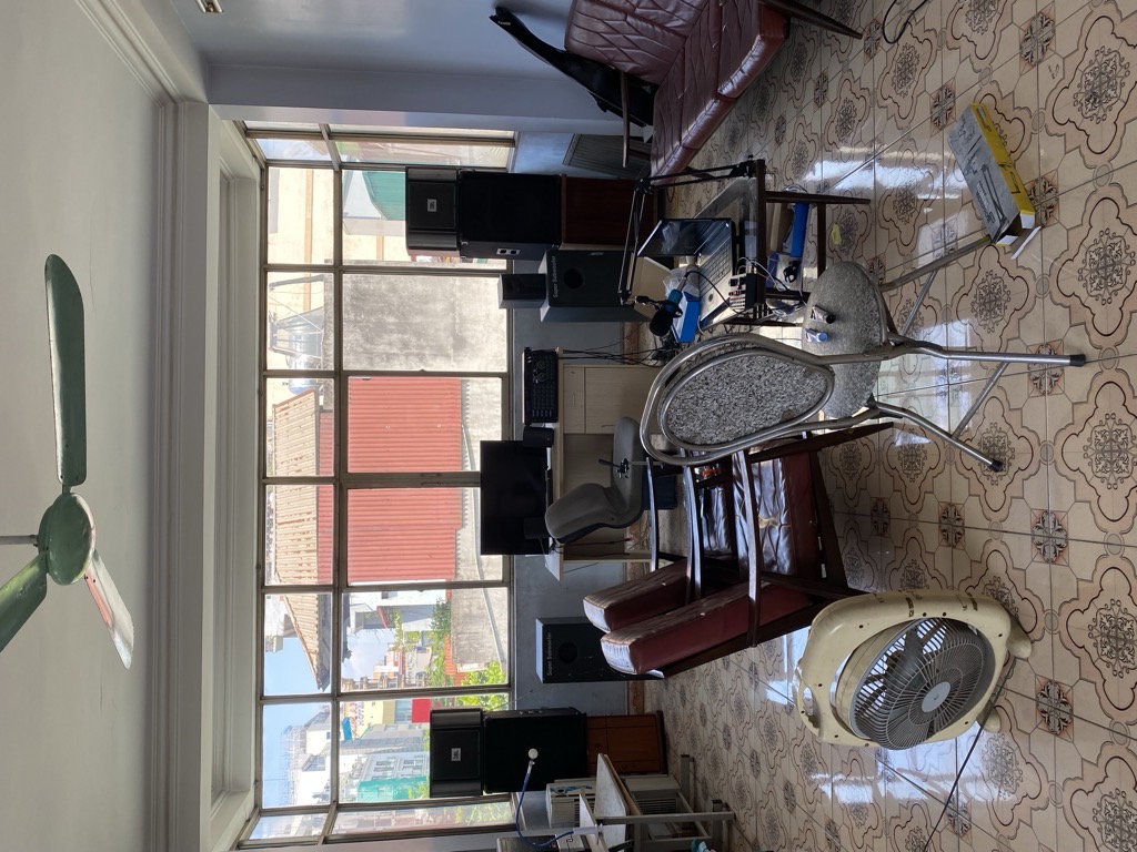 BÁN NHÀ MẶT PHỐ TẶNG THÊM 1 MẶT NGÕ Ô TÔ - BUÔN BÁN KINH DOANH ĐỈNH