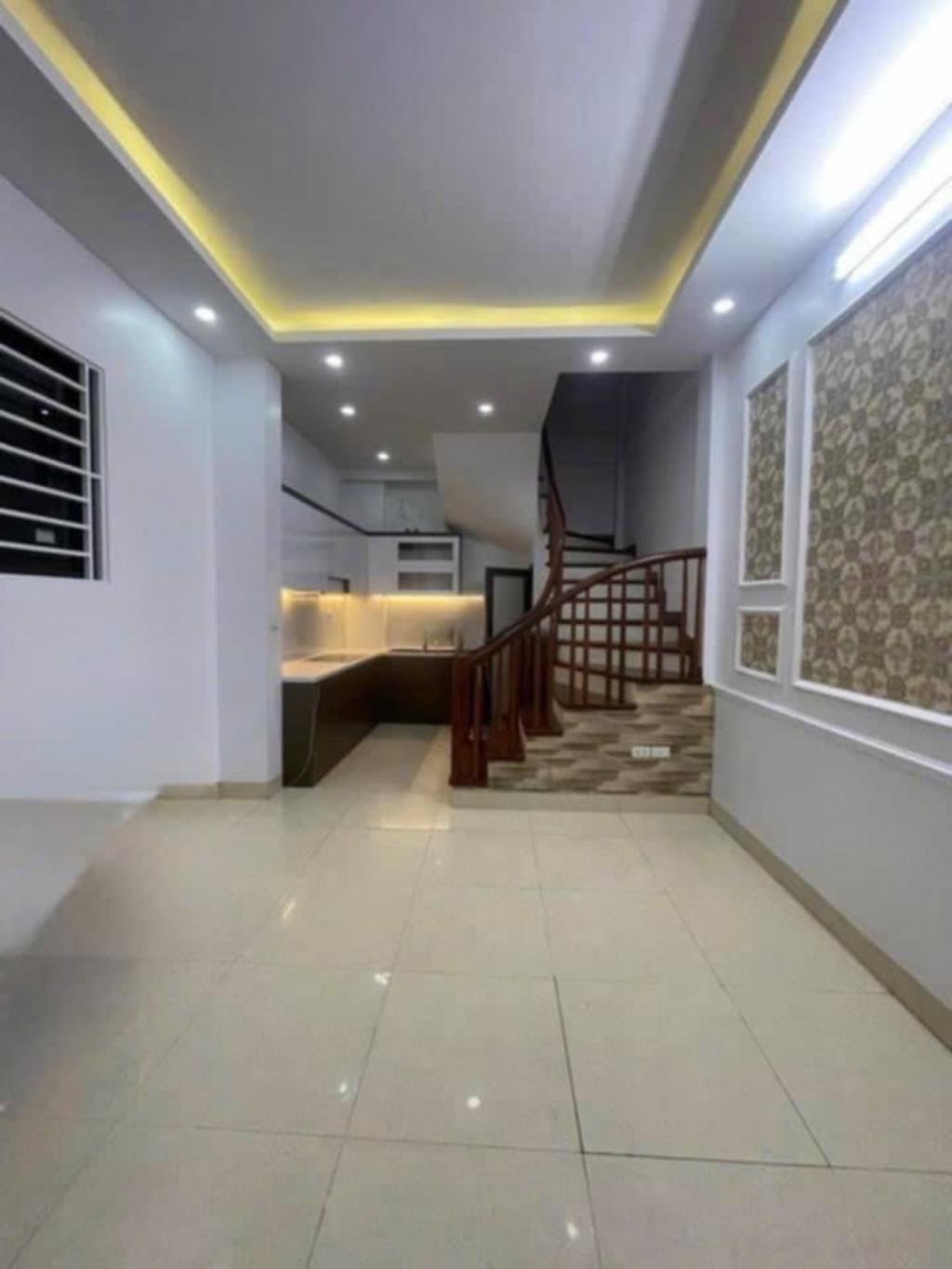 SIÊU PHẨM NHÀ ĐẸP Ở NGAY - LÔ GÓC 2 MẶT NGÕ, BA GÁC ĐỖ CỬA - TẶNG FULL NỘI THẤT 