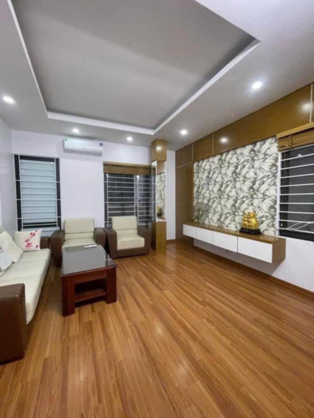 SIÊU PHẨM NHÀ ĐẸP Ở NGAY - LÔ GÓC 2 MẶT NGÕ, BA GÁC ĐỖ CỬA - TẶNG FULL NỘI THẤT 