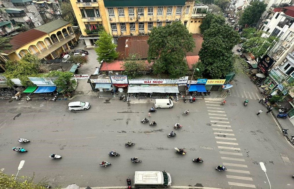 MẶT PHỐ KINH DOANH - ĐOẠN ĐƯỜNG 2 CHIỀU ĐẸP NHẤT - LÒNG ĐƯỜNG 30M - QUY HOẠCH ỔN ĐỊNH