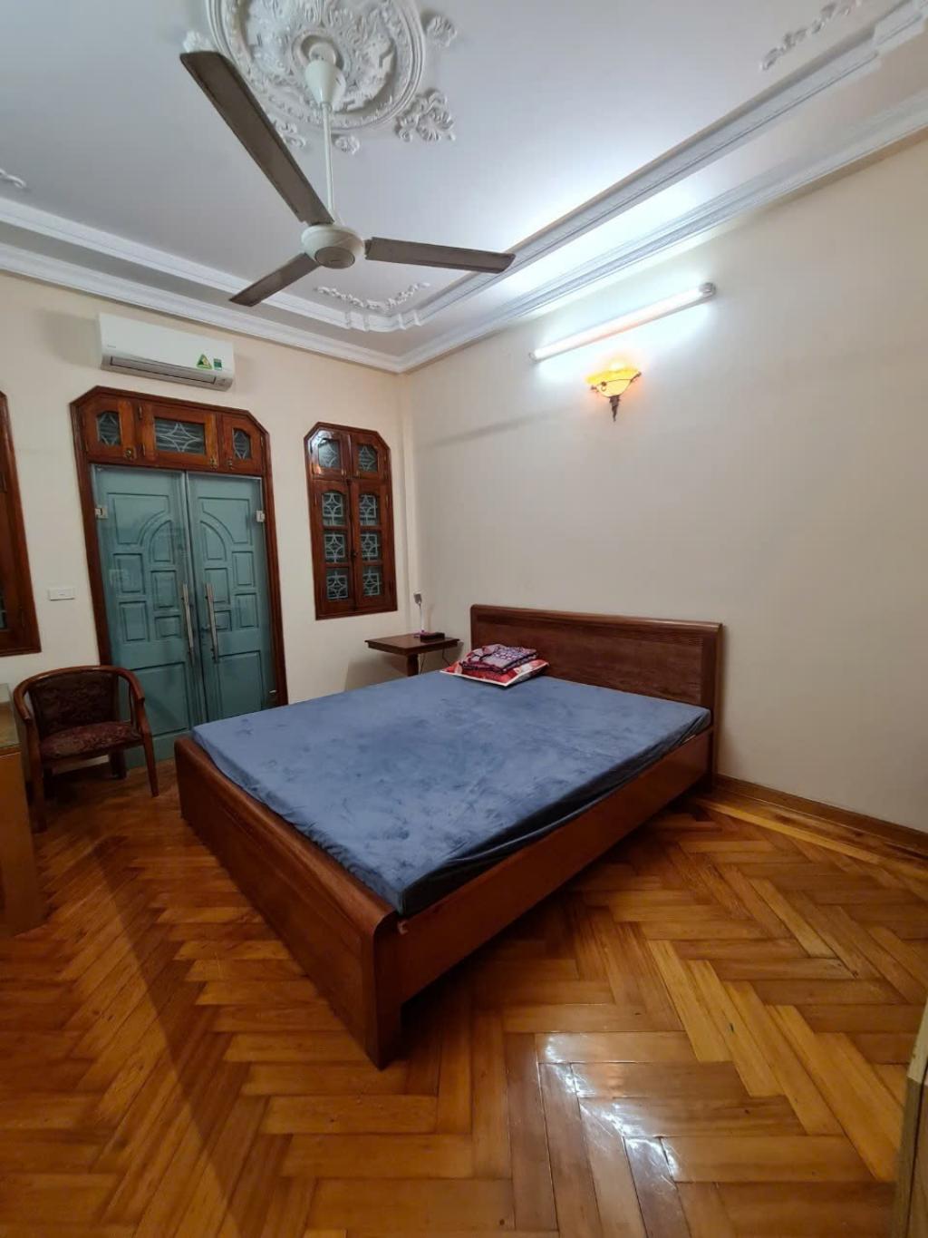 NHÀ DÂN XÂY - NGÕ XE 3 GÁC TRÁNH - KHU VIP - TRƯỚC NHÀ THOÁNG SÁNG - KHU DÂN TRÍ CAO