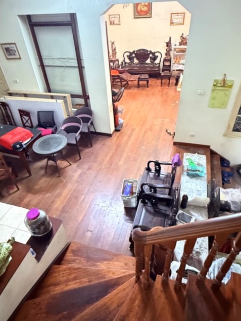 MẶT PHỐ - VỈA HÈ RỘNG - DIỆN TÍCH KHỦNG - GIÁ RẺ NHẤT QUẬN - KINH DOANH SẦM UẤT - VỊ TRÍ ĐẮC ĐỊA TRUNG TÂM QUẬN 