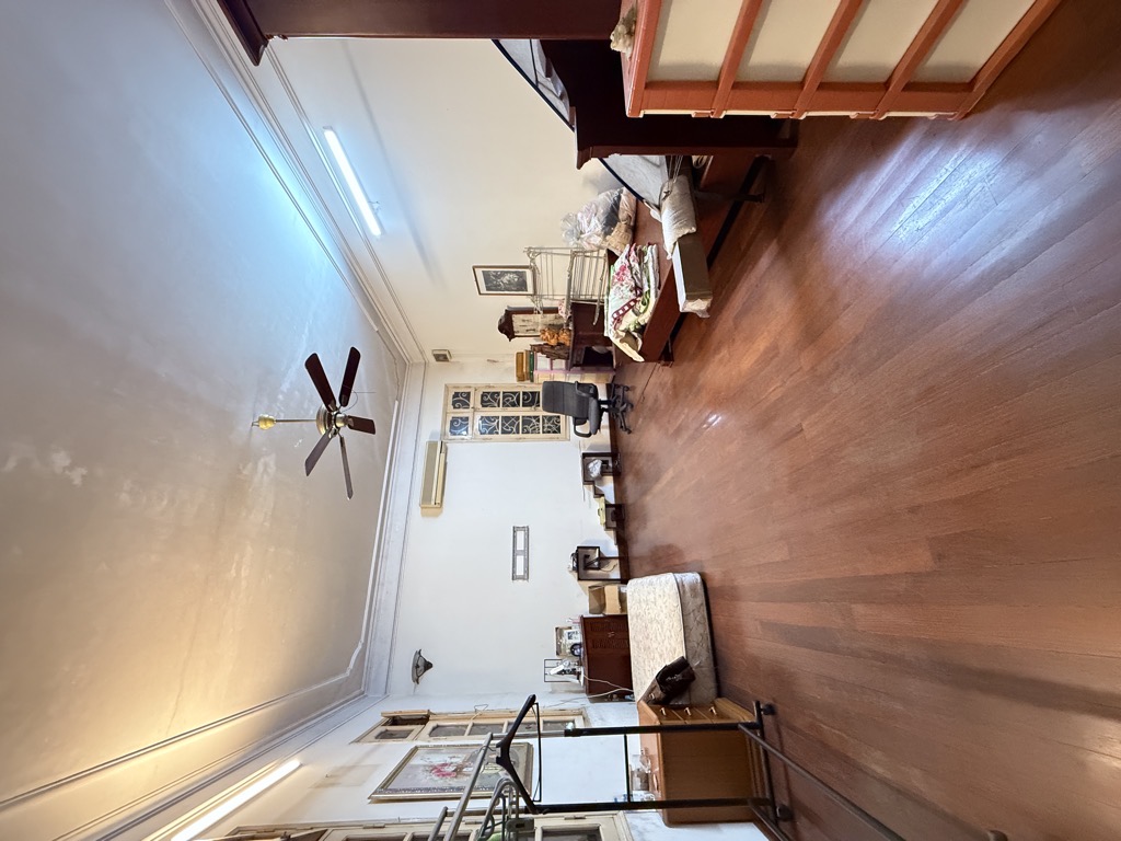 MẶT PHỐ - VỈA HÈ RỘNG - DIỆN TÍCH KHỦNG - GIÁ RẺ NHẤT QUẬN - KINH DOANH SẦM UẤT - VỊ TRÍ ĐẮC ĐỊA TRUNG TÂM QUẬN 