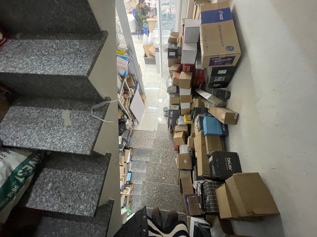 MẶT PHỐ CÁT LINH - CHUYÊN KINH DOANH THIẾT BỊ VỆ SINH - LÔ GÓC- VỊ TRÍ ĐẸP NHẤT PHỐ - VỪA Ở VỪA KINH DOANH 