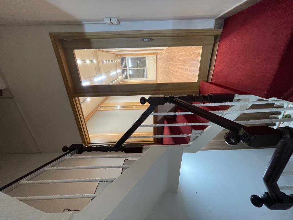 BÁN NHÀ MẶT ĐƯỜNG LÁNG - TẦM TIỀN NHỎ XINH - KINH DOANH SẦM UẤT