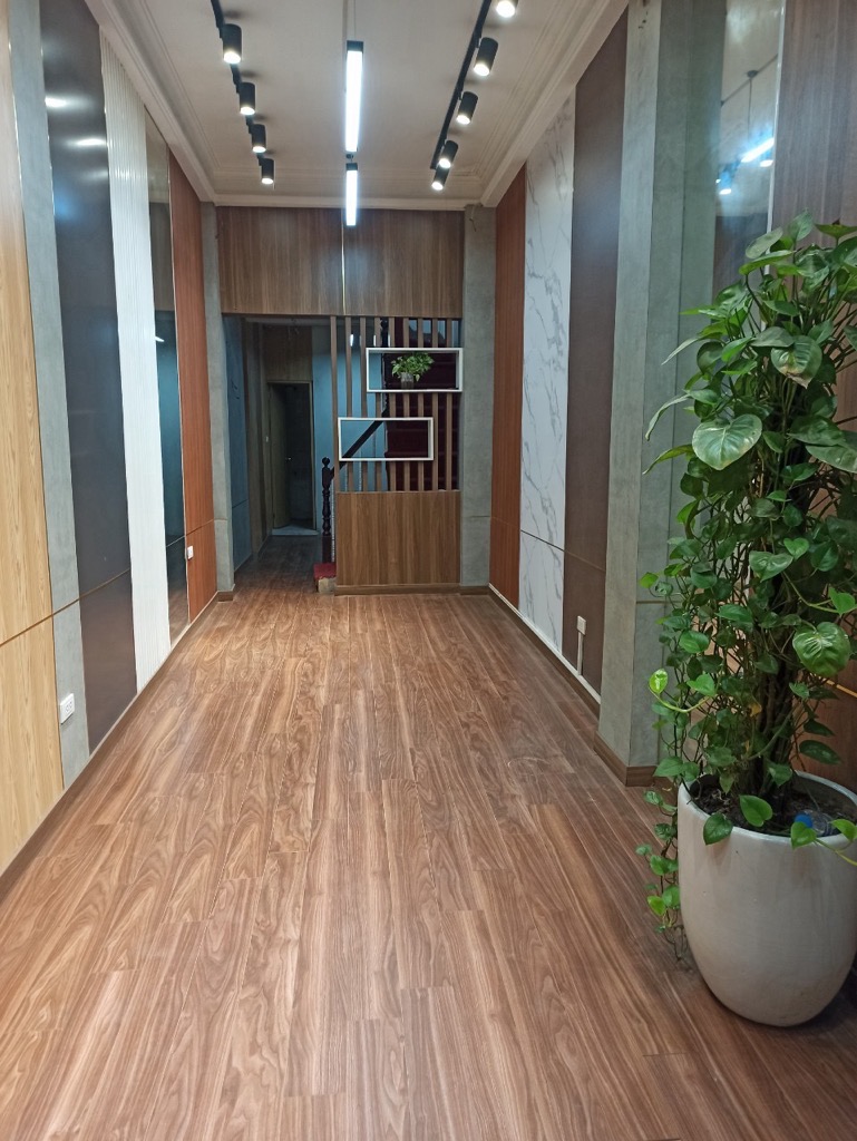 BÁN NHÀ MẶT ĐƯỜNG LÁNG - TẦM TIỀN NHỎ XINH - KINH DOANH SẦM UẤT