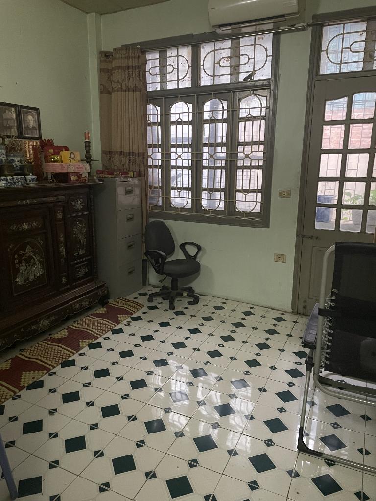 BÁN ĐẤT TẶNG NHÀ MẶT PHỐ KIM HOA - KINH DOANH - KHU VỰC MẬT ĐỘ DÂN CƯ CAO