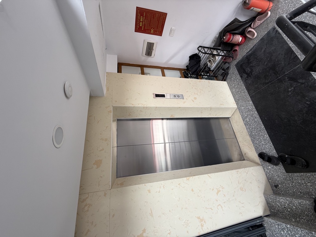 TOÀ VĂN PHÒNG 8 TẦNG THANG MÁY - PHÂN LÔ VIP THÁI HÀ - DÒNG TIỀN 1.2TỶ/NĂM - LÔ GÓC 2 MẶT NGÕ OTO TRÁNH 