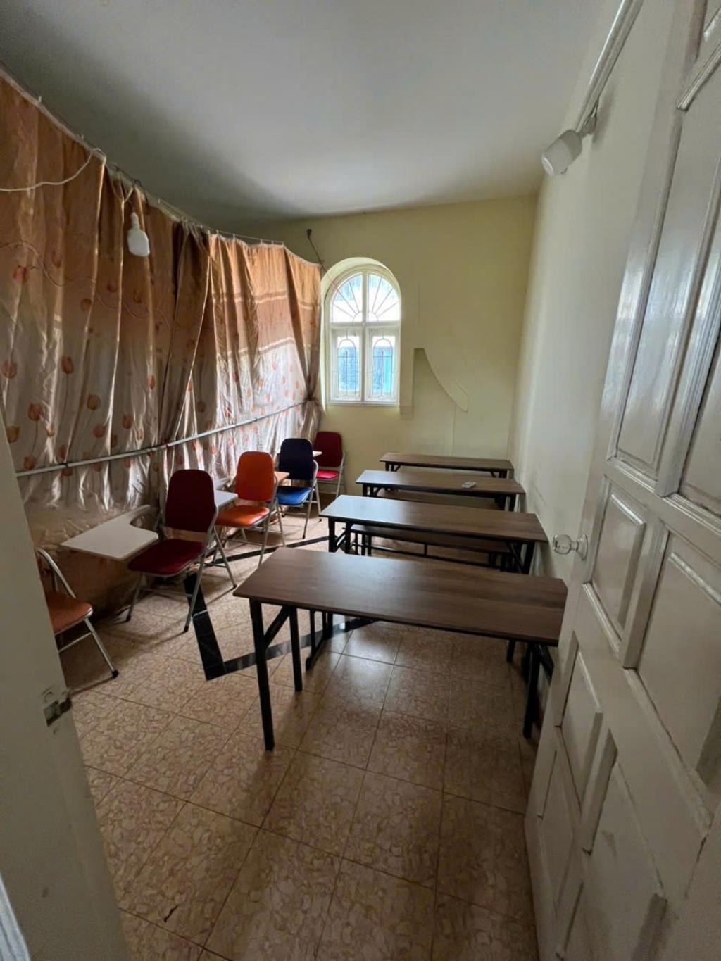 PHÂN LÔ - NHÀ ĐẸP Ở NGAY - GẦN PHỐ - Ô TÔ VÀO NHÀ - HAI MẶT THOÁNG TRƯỚC SAU - VÀI BƯỚC RA PHỐ