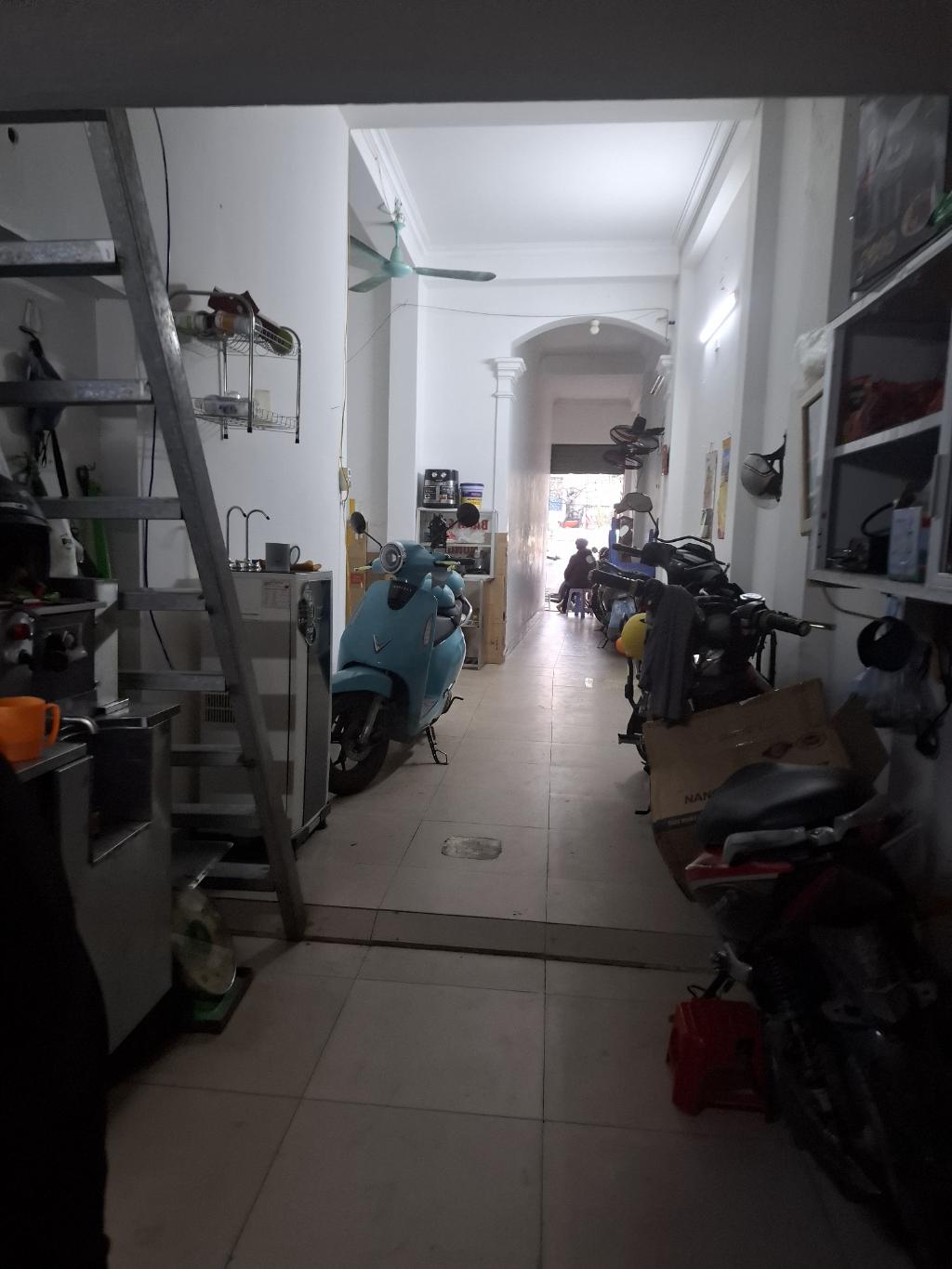 NHÀ MẶT PHỐ NGUYỄN KHANG - THỬA ĐẤT ĐẸP - VUÔNG VẮN - KINH DOANH SẦM UẤT