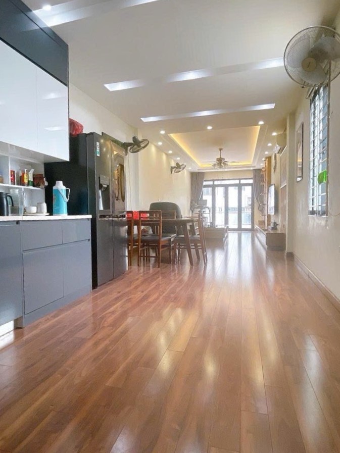 TOÀ NHÀ 7 TẦNG - MẶT PHỐ - VỈA HÈ - KINH DOANH - THANG MÁY - NỞ HẬU - HAI THOÁNG