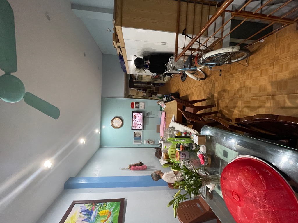 MẶT PHỐ - VỈA HÈ ĐÁ BÓNG - SỔ VUÔNG ĐẸP - MẶT SAU VIEW HỒ TÂY LỘNG GIÓ