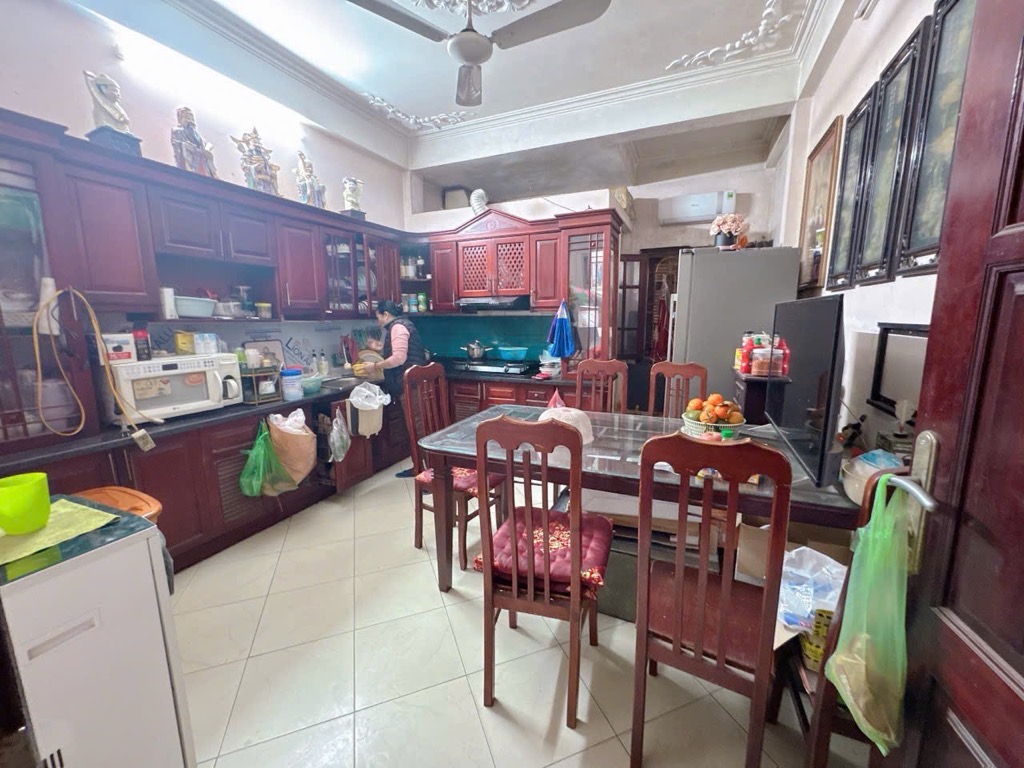 TÒA NHÀ MẶT PHỐ VIP QUẬN TÂY HỒ - VỈA HÈ THÊNH THANG - GẦN CÔNG VIÊN NƯỚC HỒ TÂY - SÁT LOTTE MALL TÂY HỒ