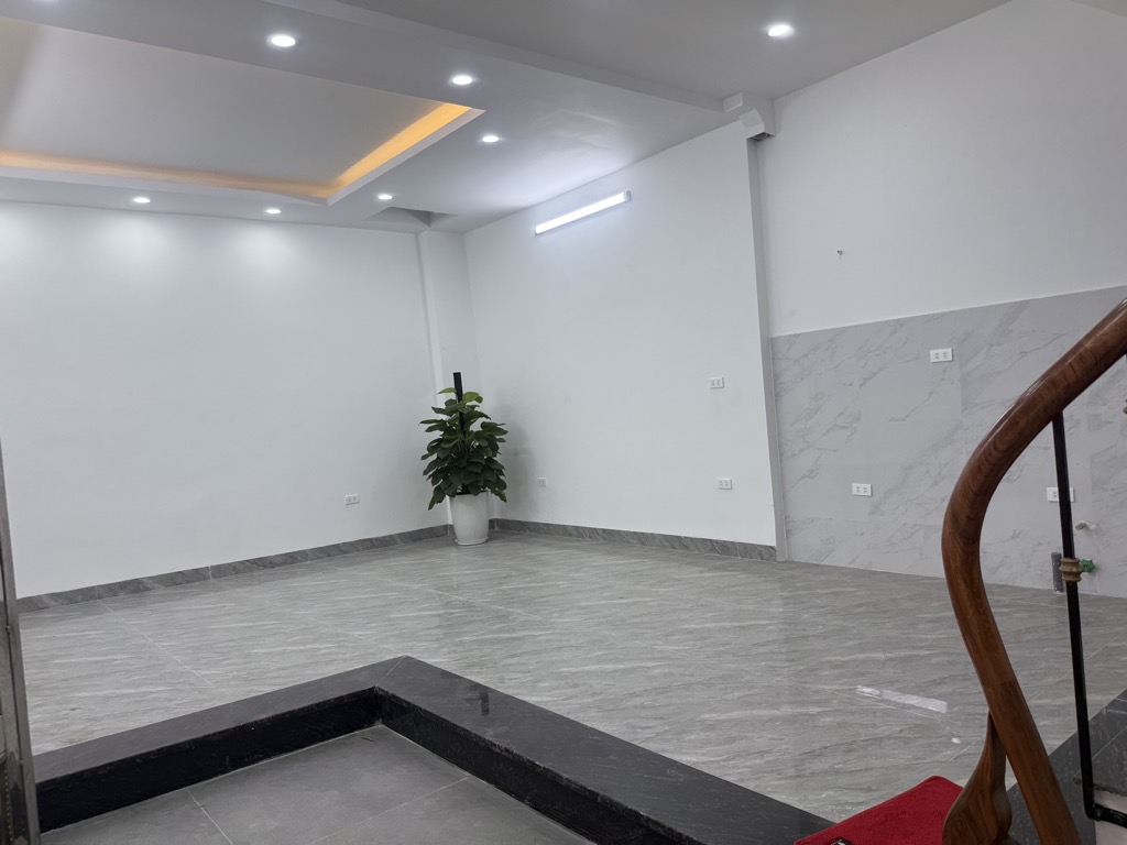 BÁN NHÀ PHỐ RIÊNG PHỐ ĐỘI CẤN - NHÀ MỚI Ở LUÔN - THIẾT KẾ HIỆN ĐẠI