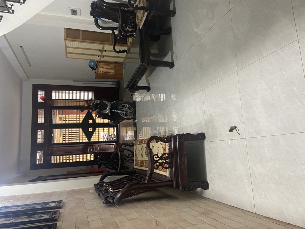 BÁN NHÀ RIÊNG ĐƯỜNG CẦU GIẤY - NHÀ DÂN XÂY CHẮC CHẮN - TỰ THIẾT KẾ HỢP LÝ - NHÀ MỚI XÂY ĐƯỢC 7 NĂM