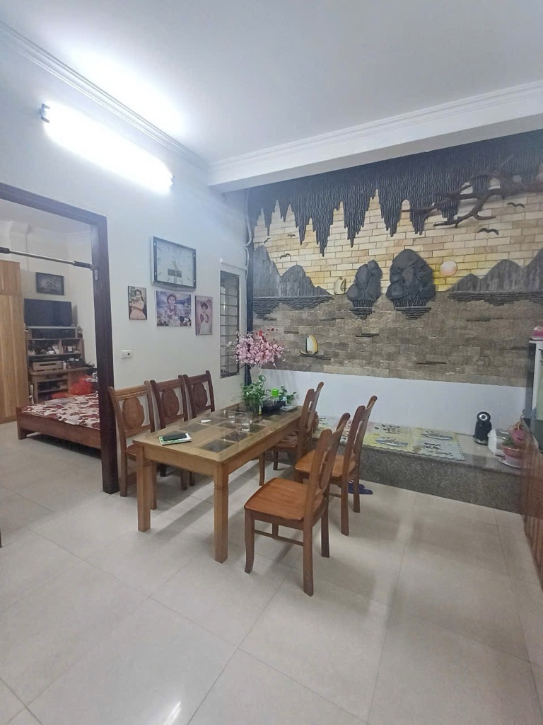 NHÀ DÂN XÂY CỰC KIÊN CỐ - THIẾT KẾ ĐẸP LONG LANH - CHO THUÊ DÒNG TIỀN ĐỈNH - SAU 3 NHÀ RA ĐƯỜNG Ô TÔ