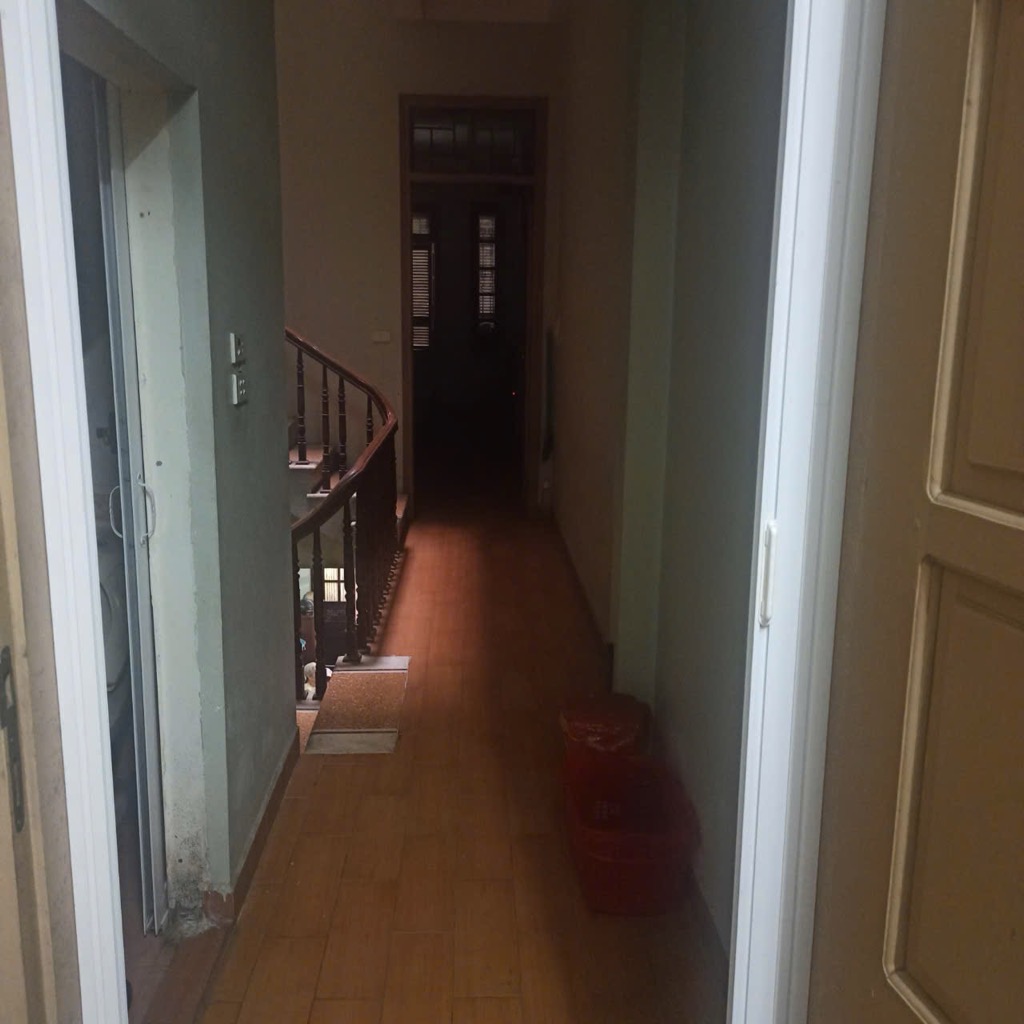 MỘT MẶT PHỐ - MỘT MẶT NGỎ - QH ĐƯỜNG 30M - KINH DOANH - TIỆN ÍCH BẠT NGÀN - Ở SƯỚNG