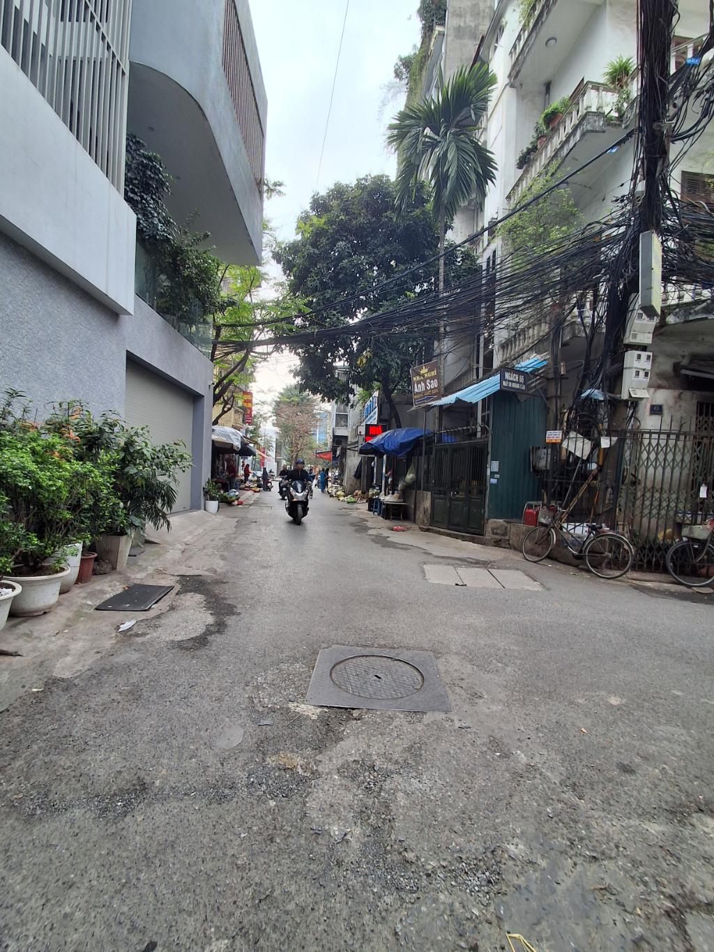  BÁN NHÀ MẶT NGÕ Ô TÔ - CÁCH VƯỜN HOA 1/6 40M - NỞ HẬU - GIÁ ĐẦU TƯ