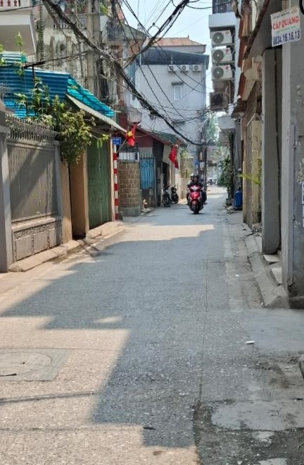 NHÀ ĐẸP - 7 TẦNG THANG MÁY - NGÕ THÔNG - KINH DOANH TỐT 