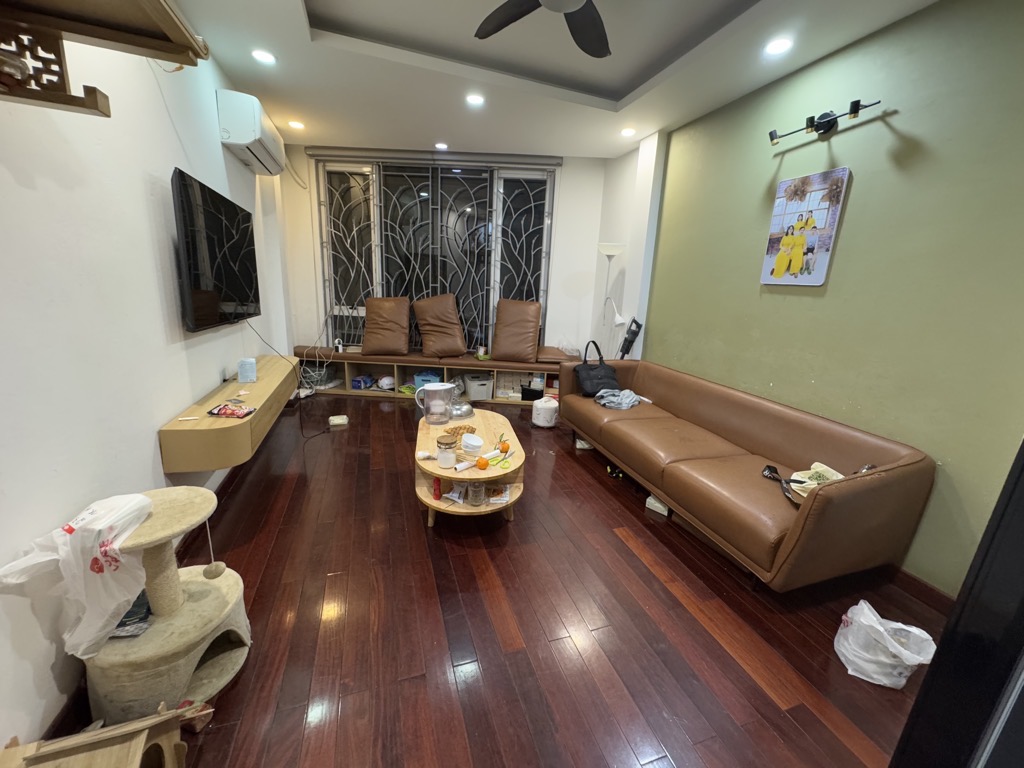 MẶT PHỐ CHÍNH - KINH DOANH SẦM UẤT - GIÁ MẶT NGÕ - GARA Ô TÔ - TRUNG TÂM ĐỐNG ĐA