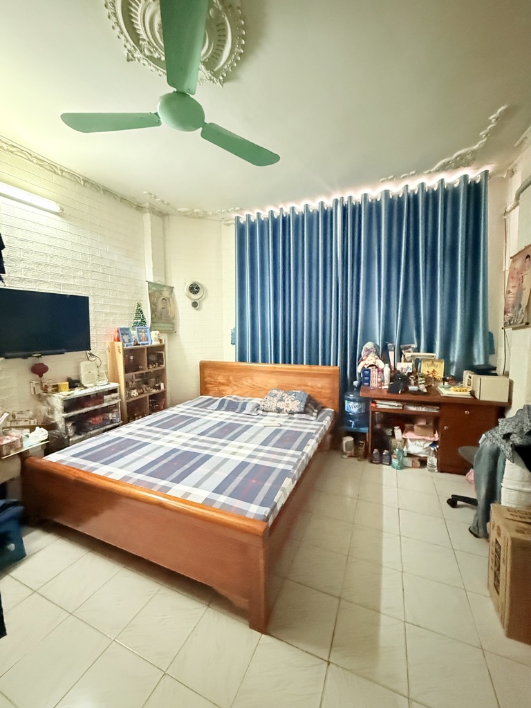 🔥 SIÊU HIẾM - 11 TỶ - MẶT PHỐ - 2 THOÁNG, MẶT TIỀN, VỈA HÈ - KINH DOANH SẦM UẤT, KHÔNG CÓ CĂN THỨ 2 🔥