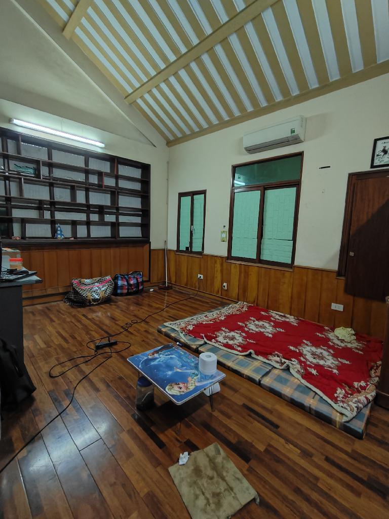 MẶT PHỐ KINH DOANH SẦM UẤT - LÔ GÓC - SẴN DÒNG TIỀN CHO THUÊ