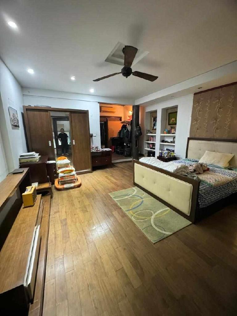 NHÀ MẶT PHỐ NGHI TÀM KINH DOANH ĐA DẠNG - 2 MẶT THOÁNG VĨNH VIỄN - VỈA HÈ - 2 CHIỀU OTO DỪNG ĐỖ 