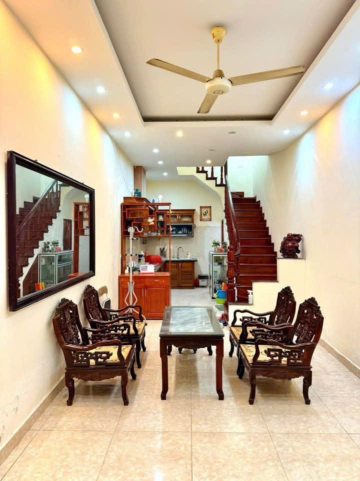 PHÂN LÔ BÀN CỜ - Ô TÔ TRÁNH - NGÕ THÔNG - KINH DOANH VP - HIẾM NHÀ BÁN