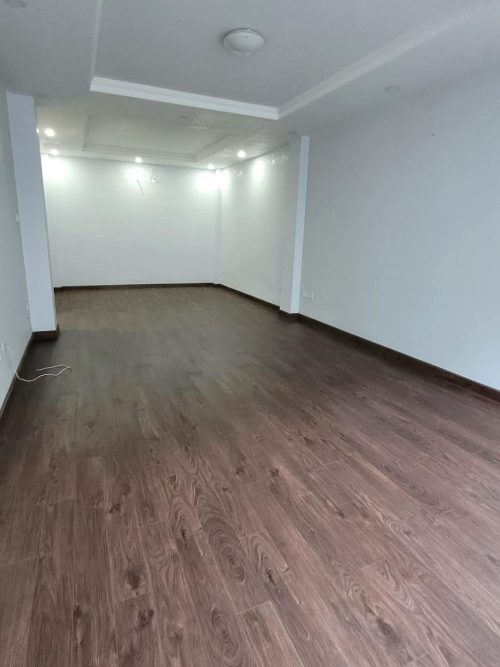 MẶT PHỐ TRUNG TÂM ĐỐNG ĐA - HAI MẶT TIỀN - NHÀ ĐẸP - VỊ TRÍ ĐẸP NHẤT PHỐ 