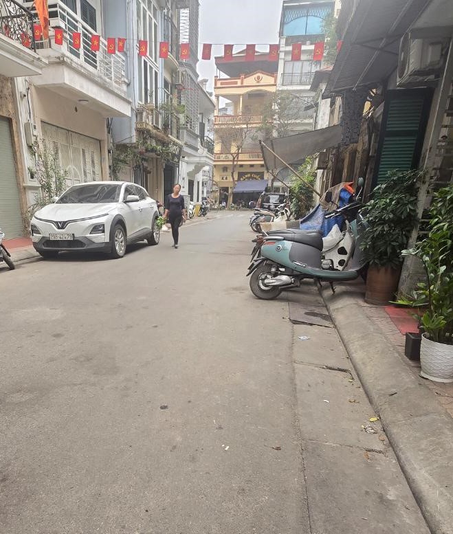 BÁN CĂN NHÀ MẶT PHỐ HỒNG PHÚC - SẴN DÒNG TIỀN KINH DOANH HOMESTAY